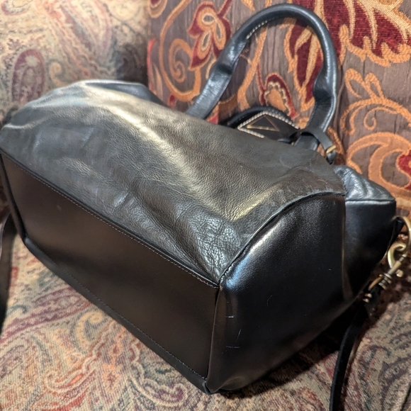 Kelsi Dagger Brooklyn Wyeth Satchel Crossbody - Picture 6 of 16